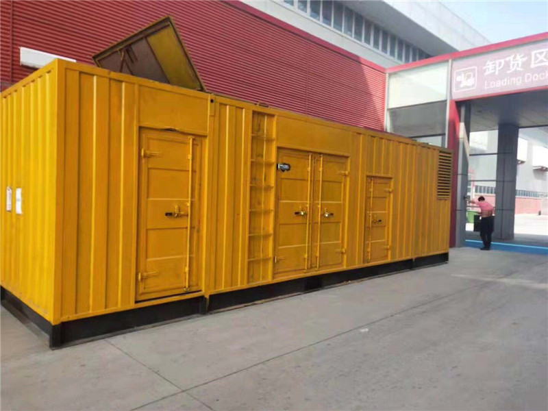 丰台国内外发电机组租赁合同在明确设备维护责任方面有哪些不同做法？